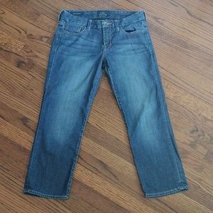 Lucky Brand cropped jeans size 4/27